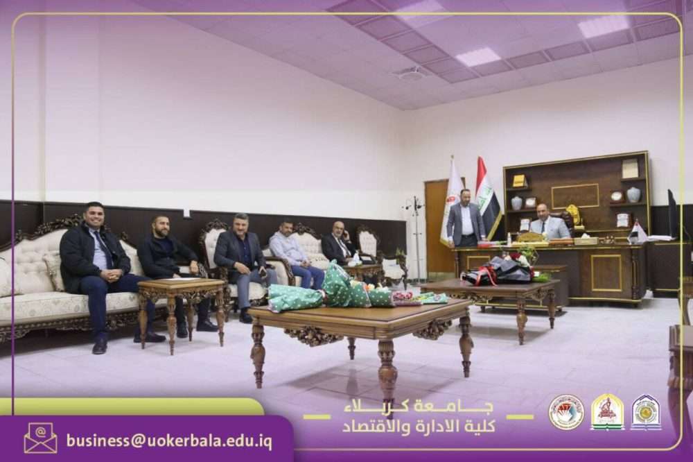 You are currently viewing The Dean of the Faculty of Administration and Economics at Karbala University held a meeting with the administrative assistant to discuss ways to develop administrative and service work.