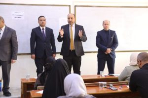Read more about the article The Dean of the College of Administration and Economics at the University of Karbala Conducts a Field Tour to Monitor First Course Final Exams for Postgraduate Studies