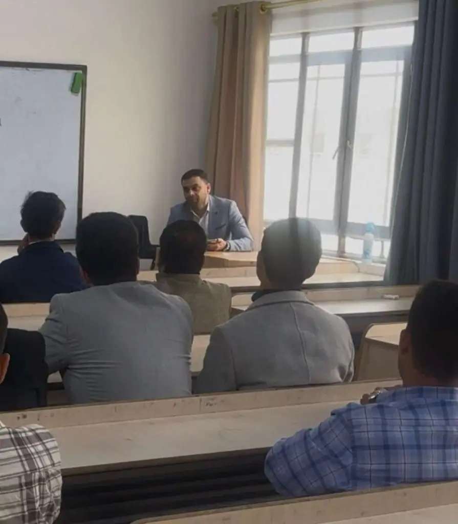 You are currently viewing College of Business and Economics – Department of Accounting Holds a Specialized Course on “Ethical Use of Scientific Research Tools”